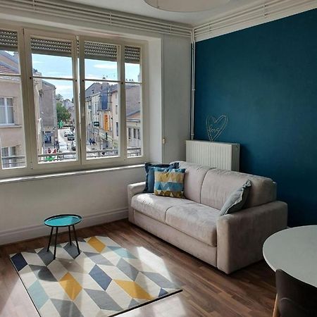 Charmant Appartement Au Coeur De Toul Bagian luar foto