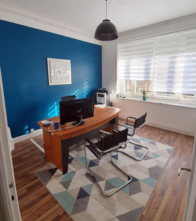 Charmant Appartement Au Coeur De Toul Bagian luar foto